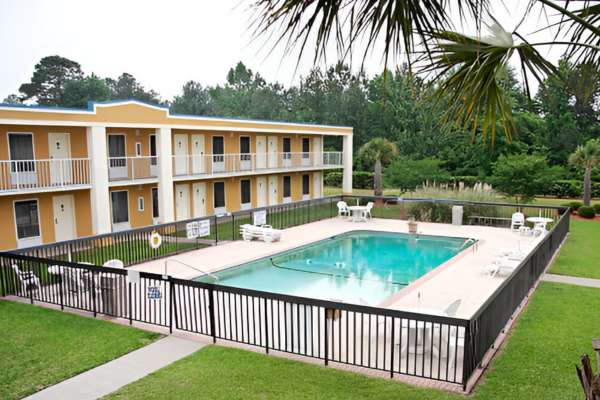 Pool Fences