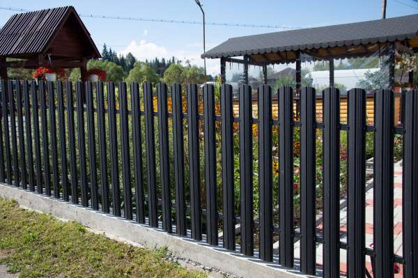 Steel Fencing