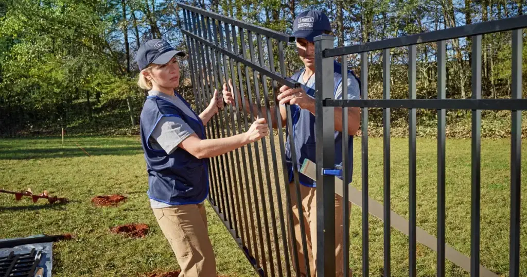 Fence maintenance